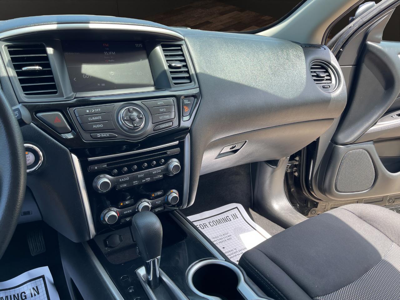 Nissan Pathfinder 4x4 S 2020