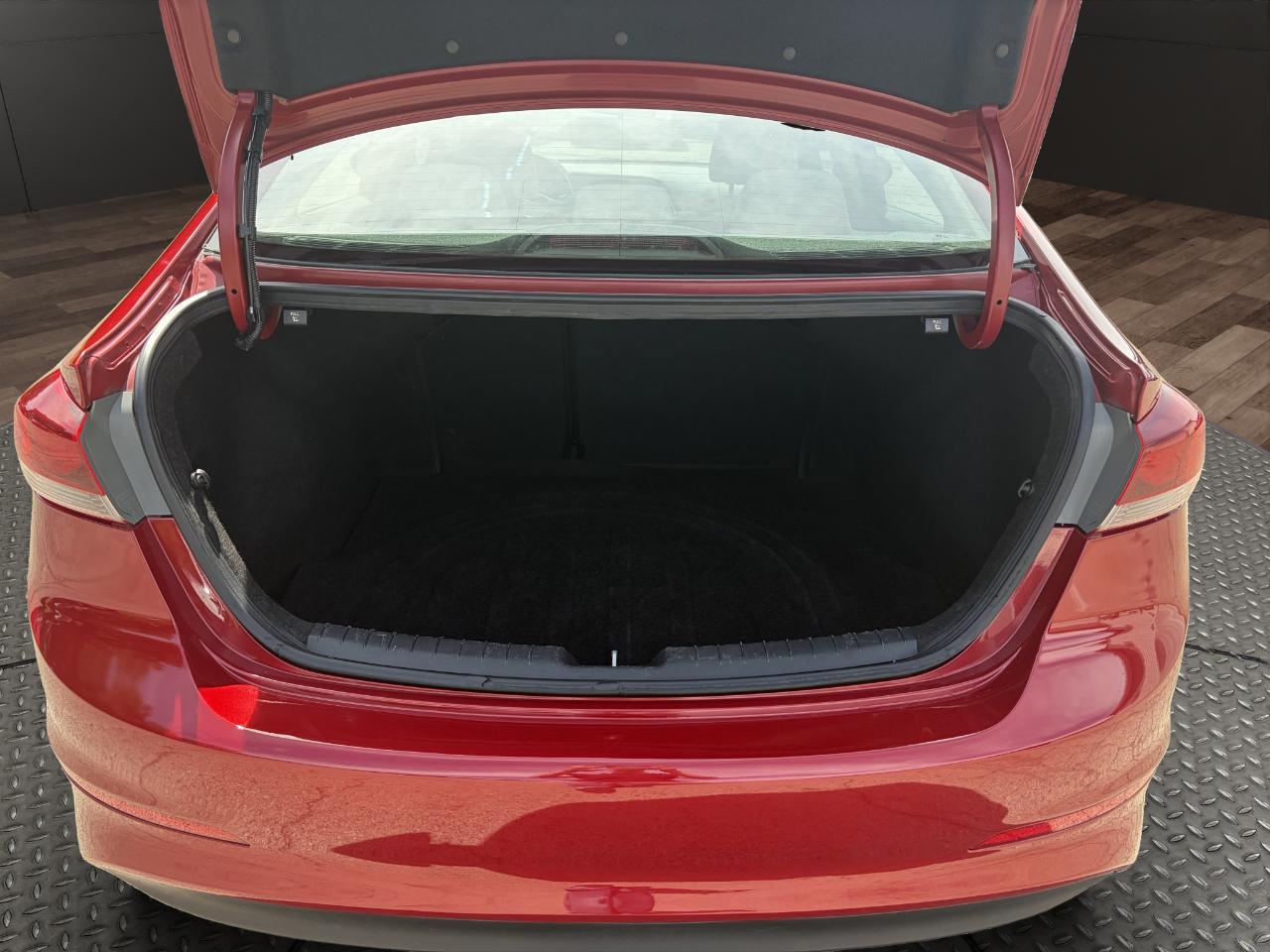 Hyundai Elantra SE 2.0L Auto (Ulsan) *Ltd Avail* 2017