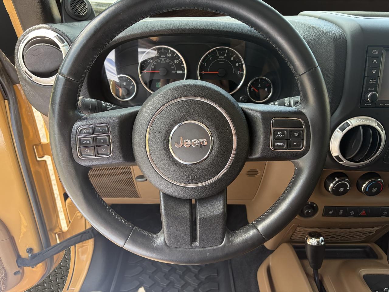 Jeep Wrangler Unlimited 4WD 4dr Rubicon 2014