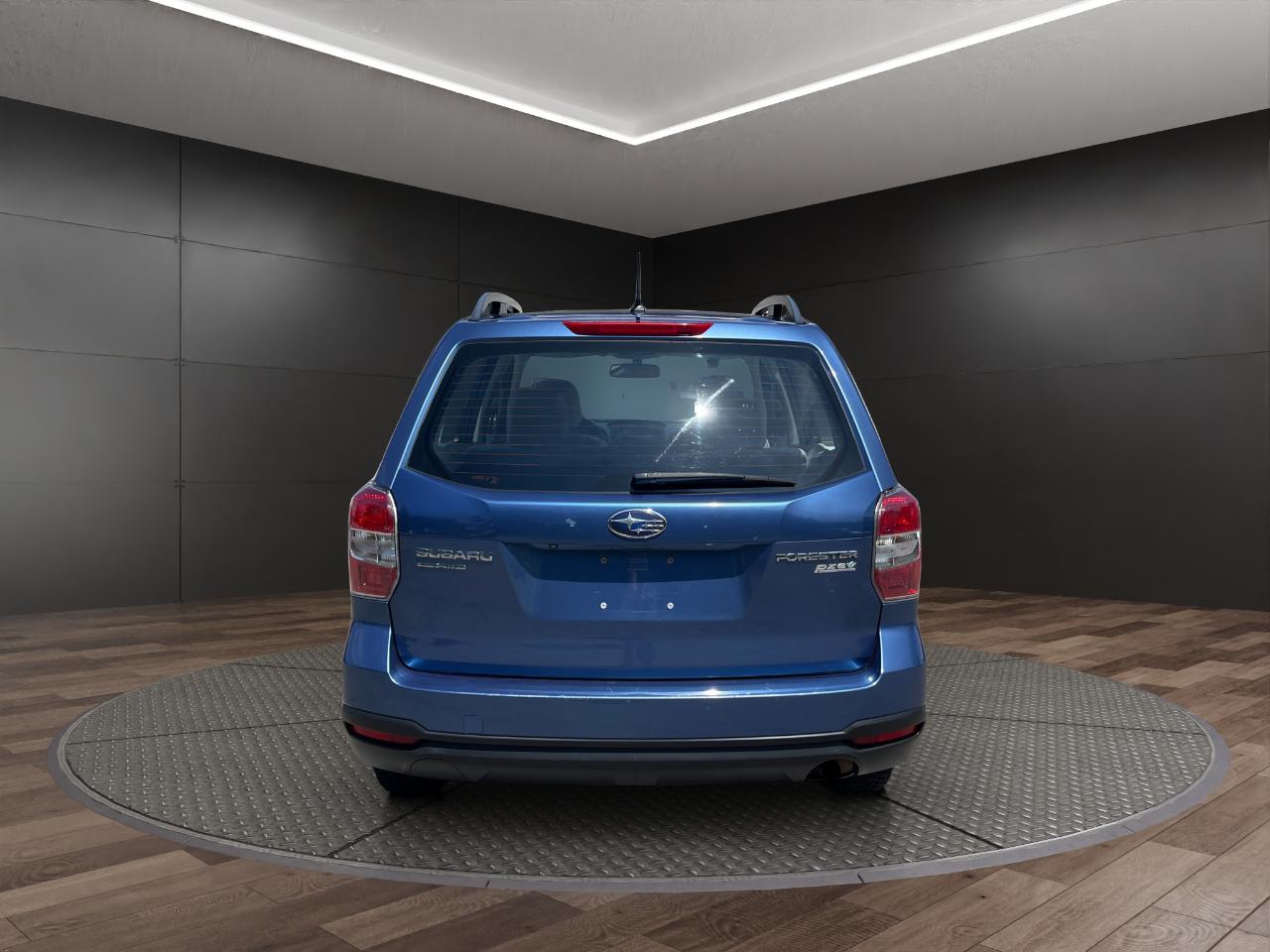 Subaru Forester 4dr CVT 2.5i PZEV 2015