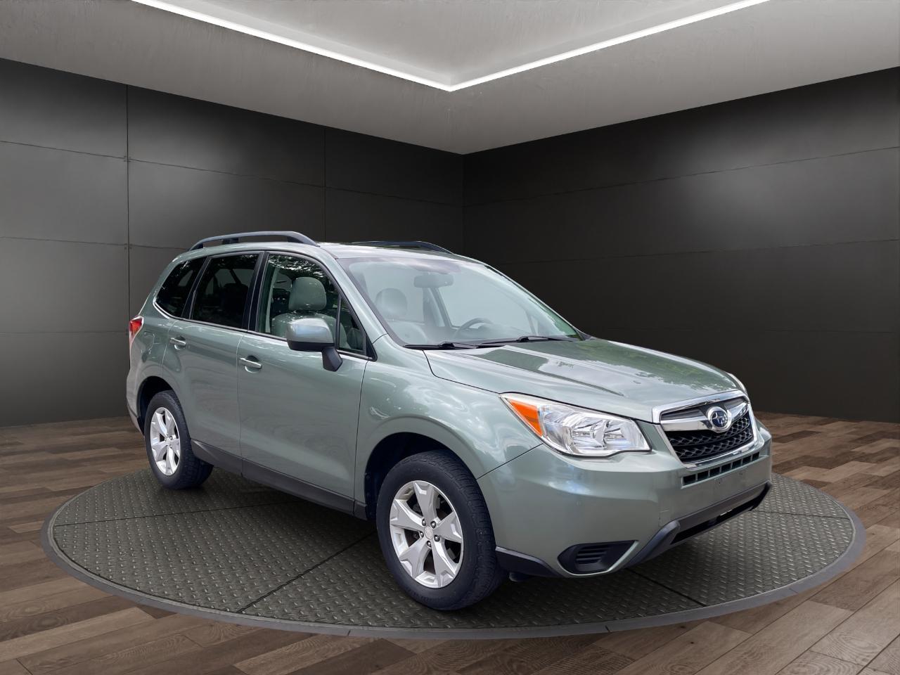 Subaru Forester 4dr CVT 2.5i Premium PZEV 2016