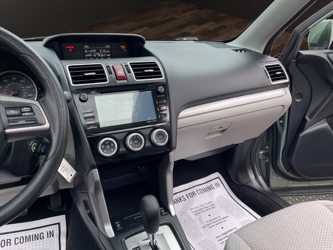 Subaru Forester 4dr CVT 2.5i Premium PZEV 2016