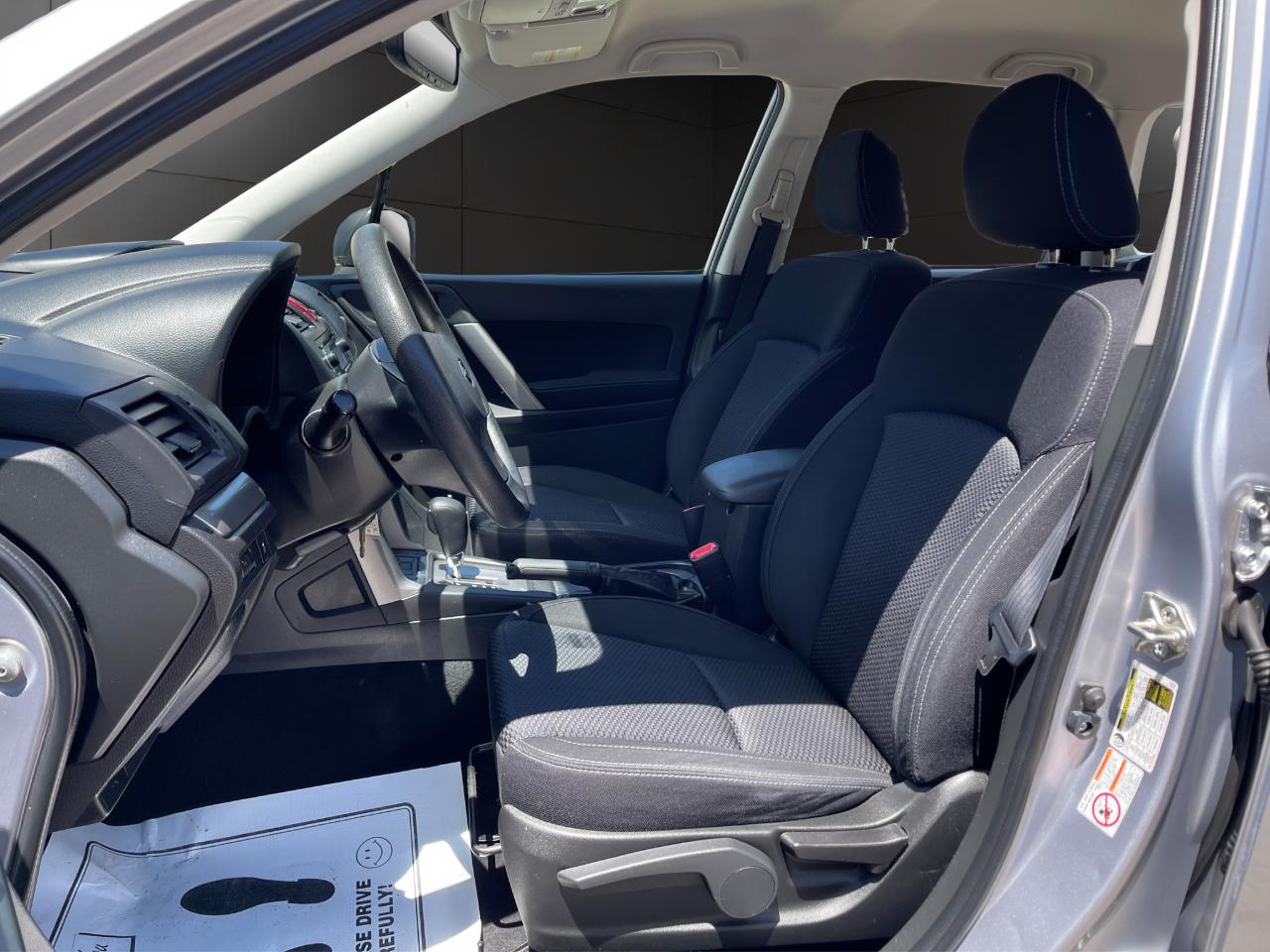 Subaru Forester 4dr Auto 2.5i PZEV 2014
