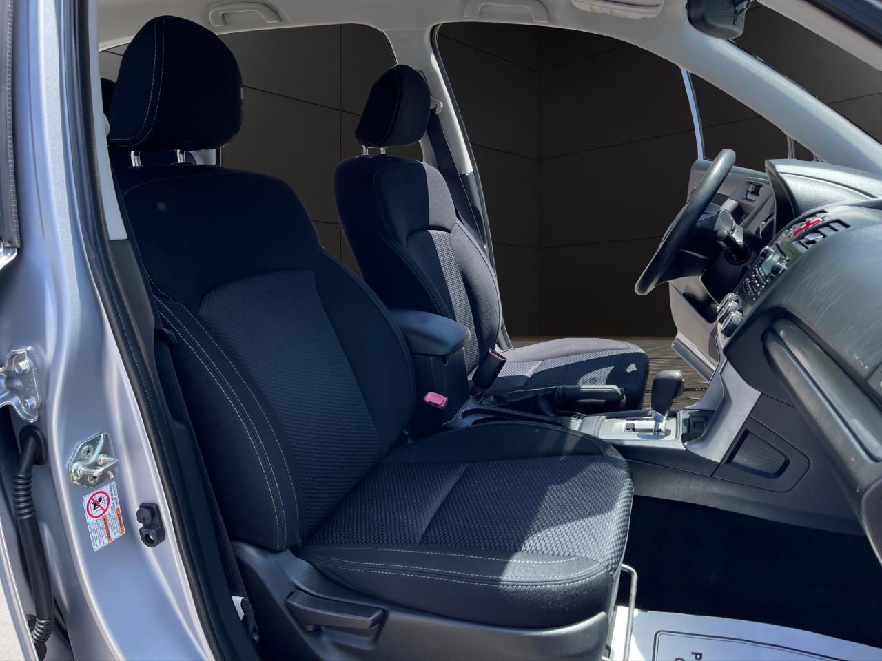 Subaru Forester 4dr Auto 2.5i PZEV 2014