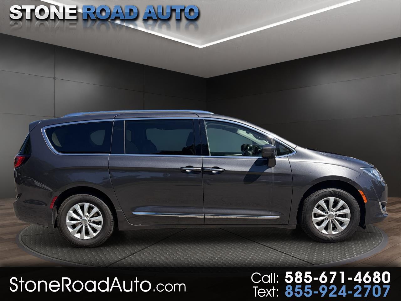 2018 Chrysler Pacifica Touring L FWD