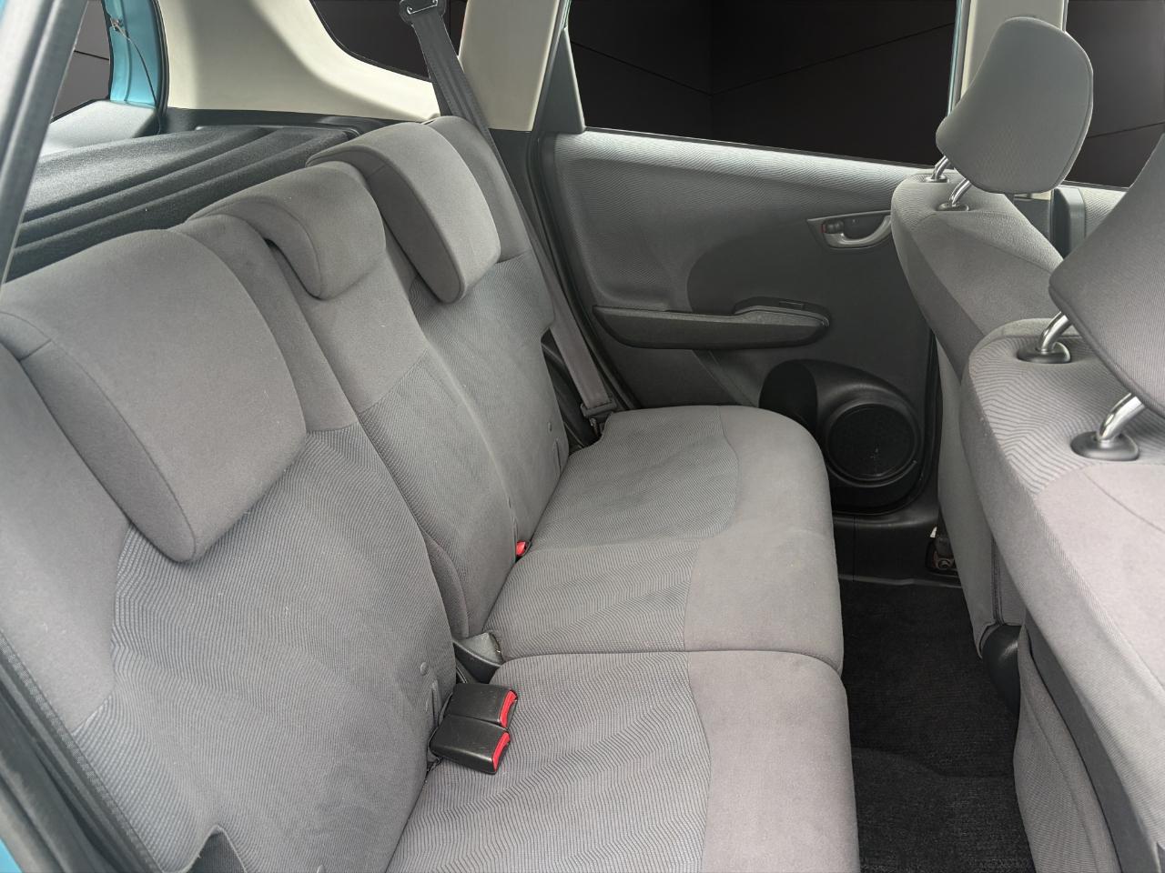 Honda Fit 5dr HB Man 2013