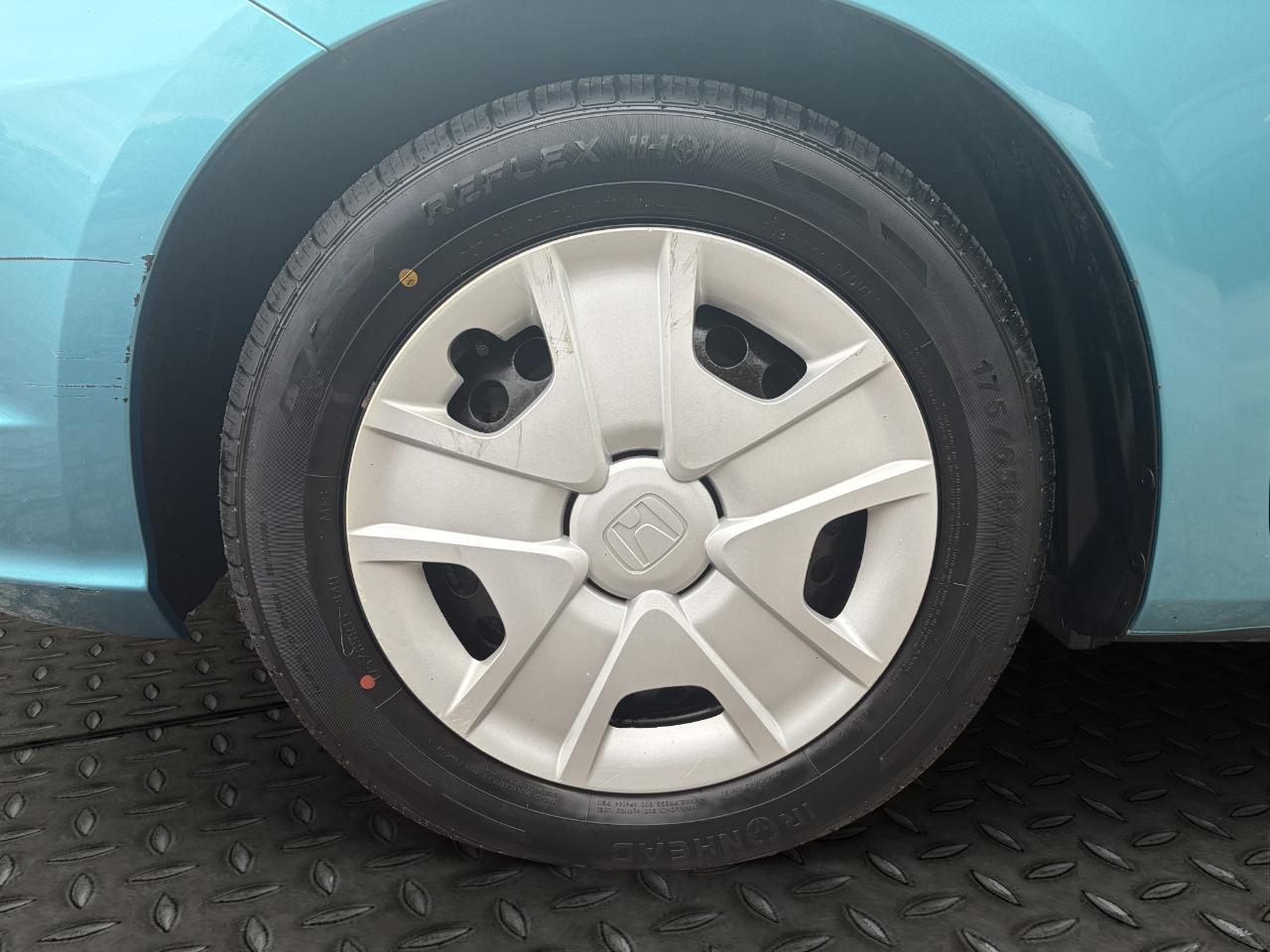 Honda Fit 5dr HB Man 2013