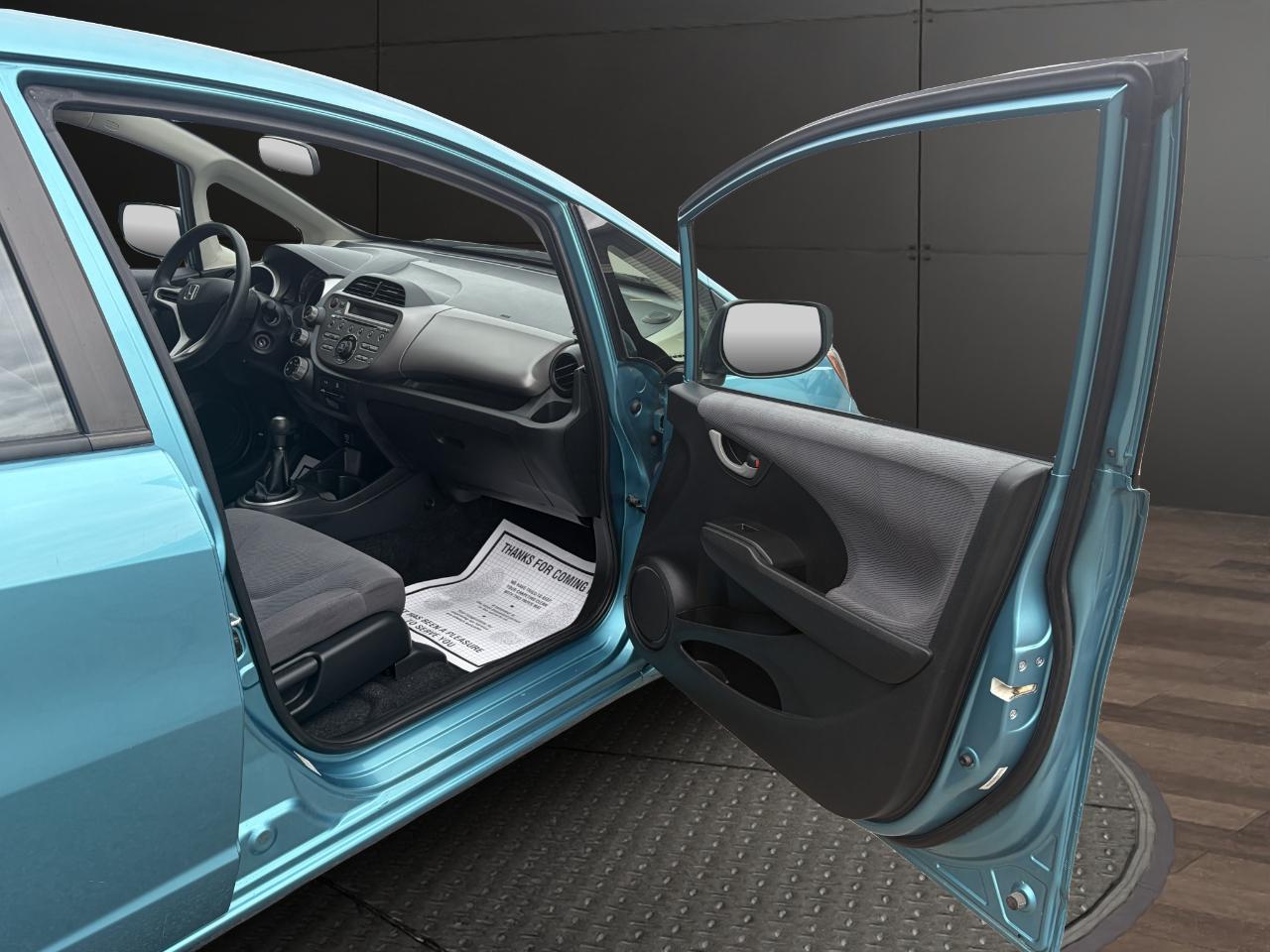 Honda Fit 5dr HB Man 2013