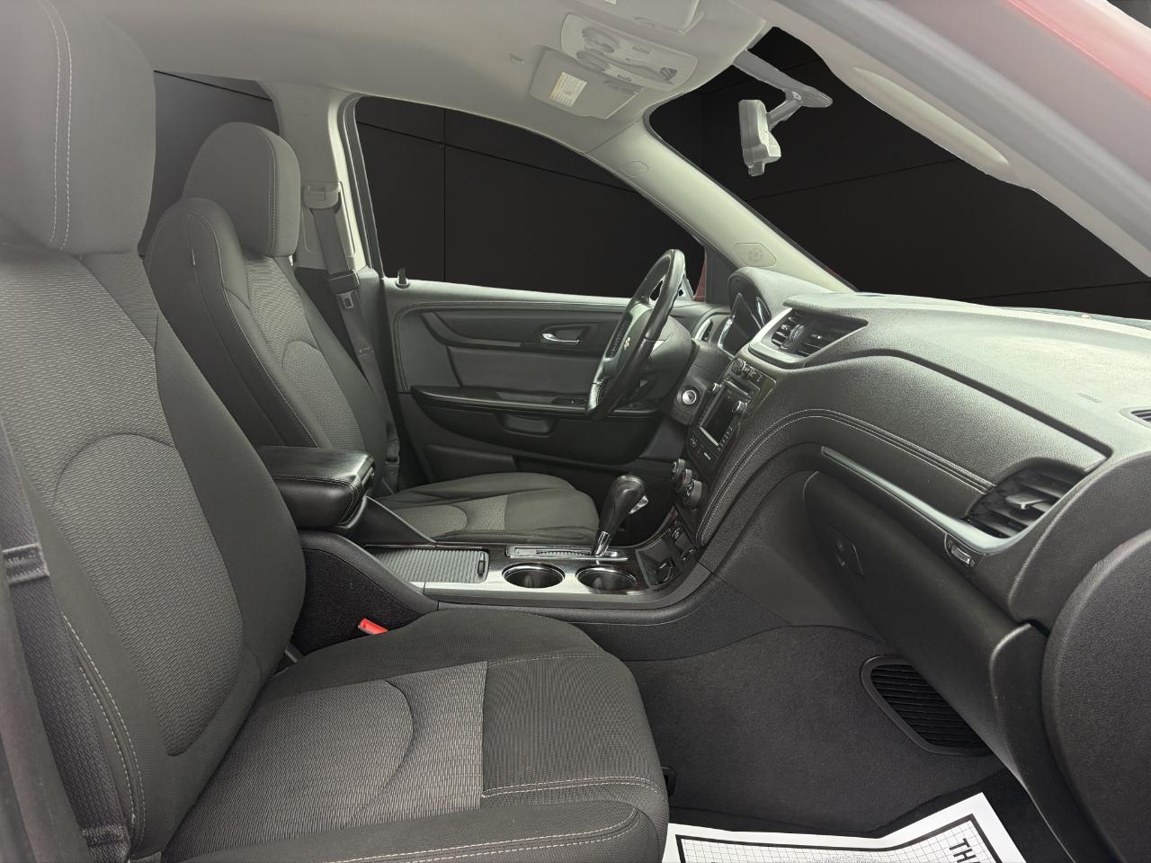 Chevrolet Traverse AWD 4dr LT w/1LT 2015