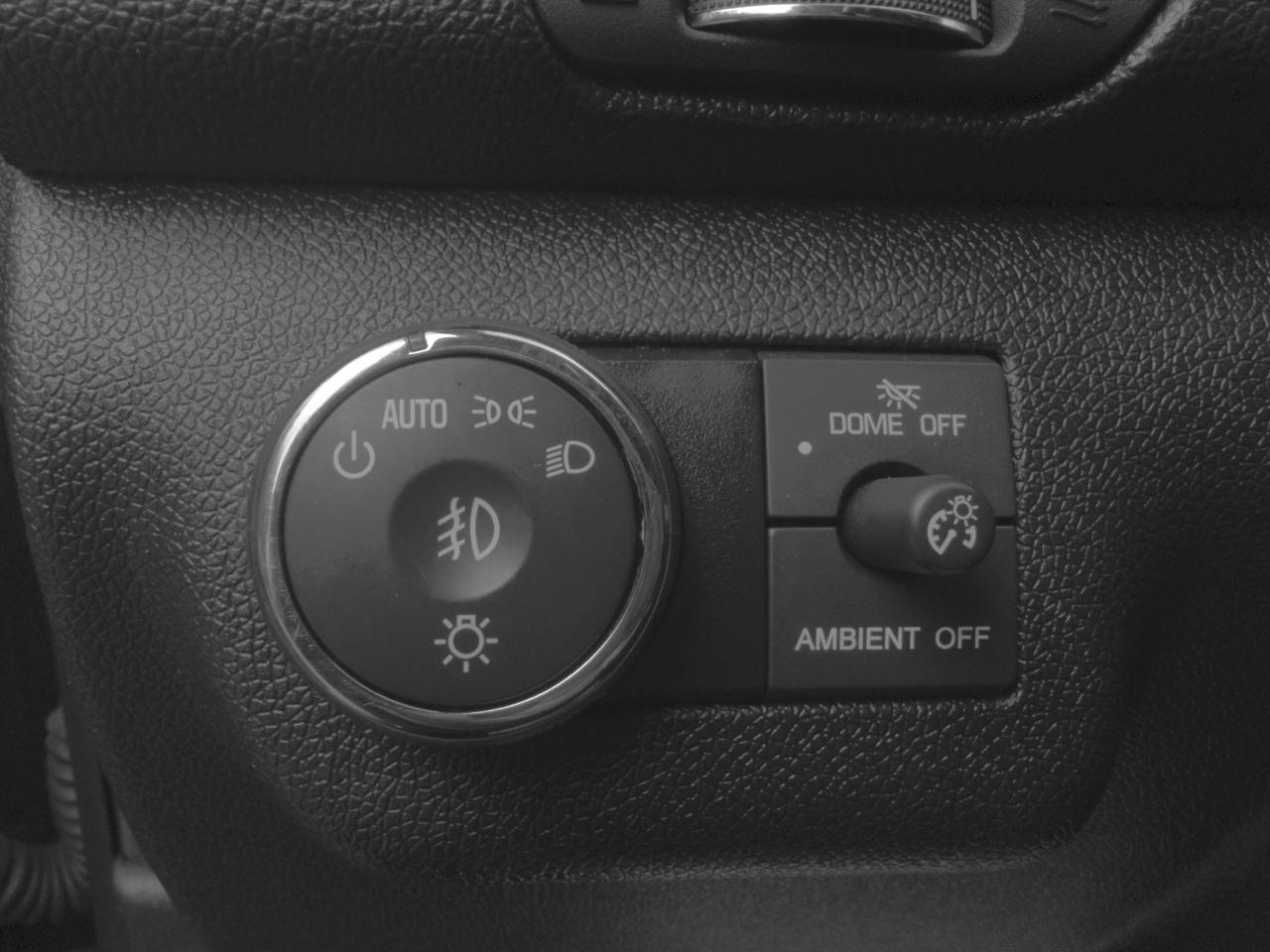 Chevrolet Traverse AWD 4dr LT w/1LT 2015