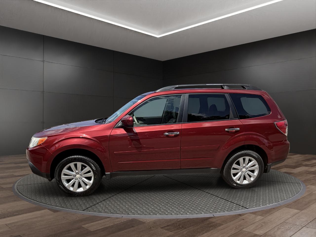 Subaru Forester 4dr Auto 2.5X Premium w/All-Weather Pkg 2011