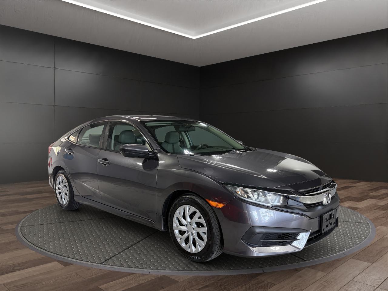 Honda Civic Sedan 4dr CVT LX 2016