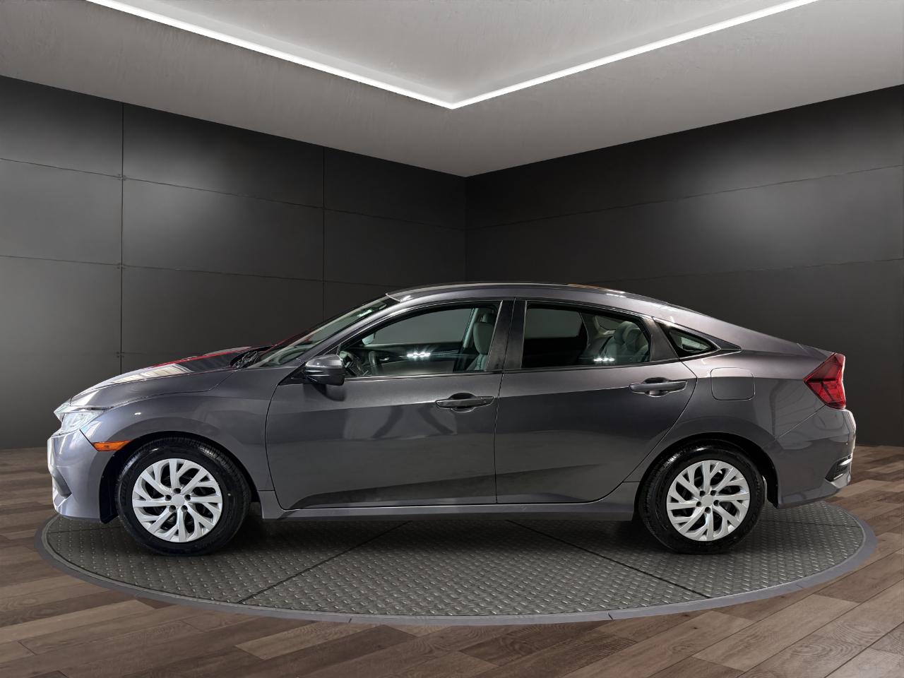 Honda Civic Sedan 4dr CVT LX 2016