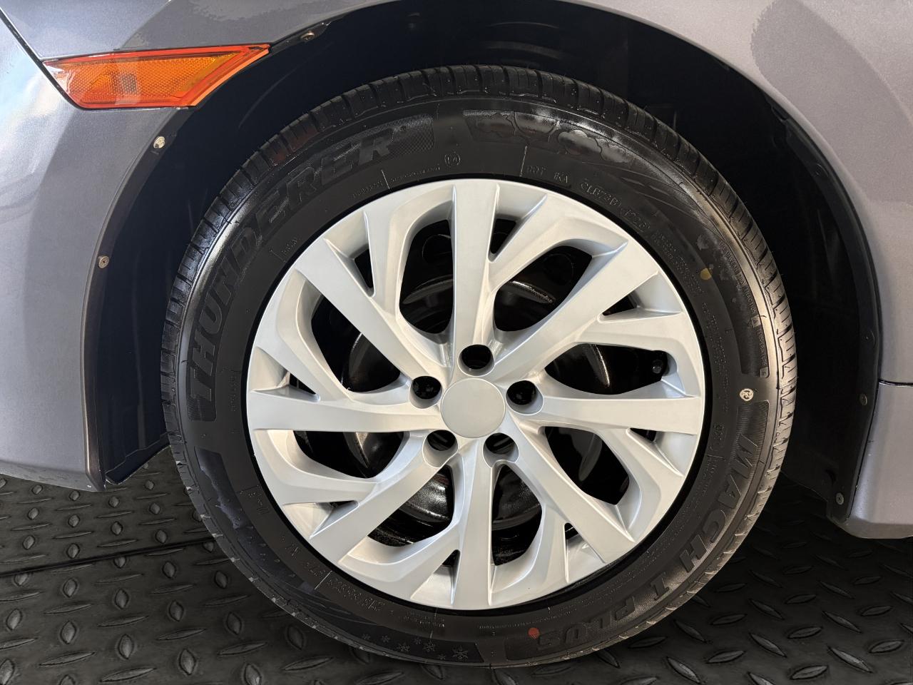 Honda Civic Sedan 4dr CVT LX 2016
