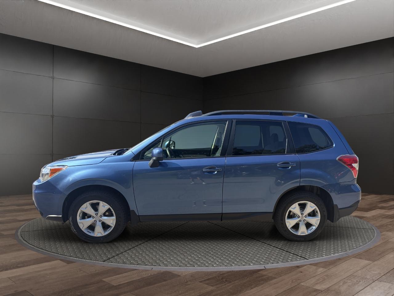 Subaru Forester 4dr CVT 2.5i Premium PZEV 2016