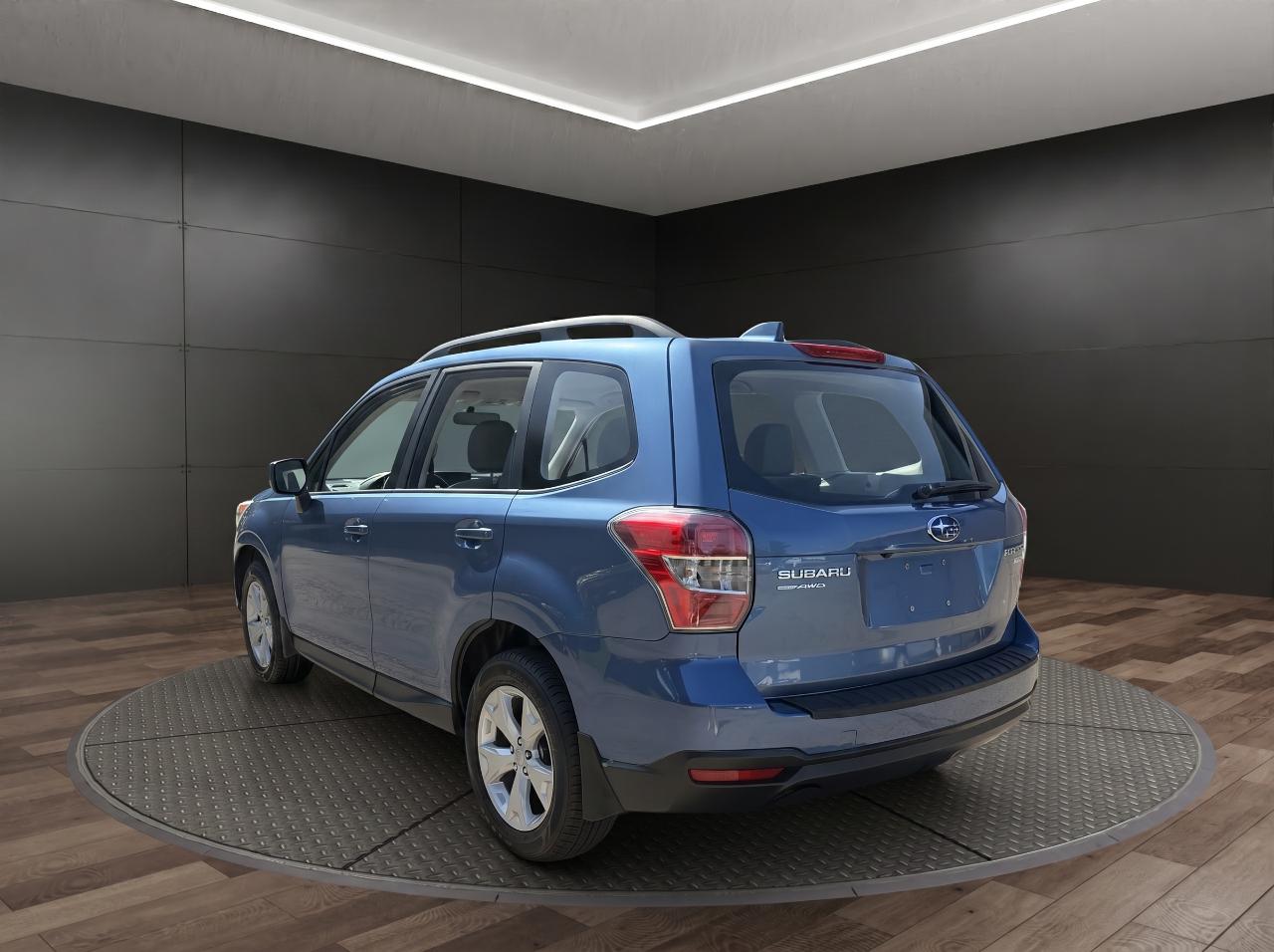 Subaru Forester 4dr CVT 2.5i Premium PZEV 2016