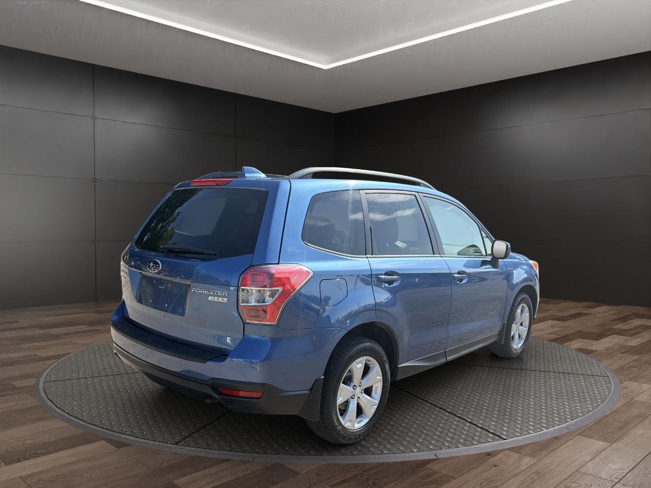 Subaru Forester 4dr CVT 2.5i Premium PZEV 2016