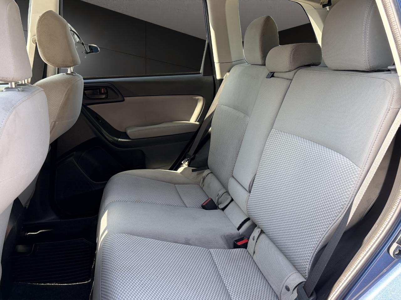 Subaru Forester 4dr CVT 2.5i Premium PZEV 2016