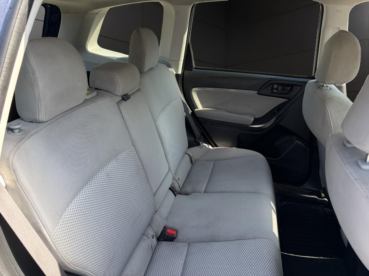 Subaru Forester 4dr CVT 2.5i Premium PZEV 2016