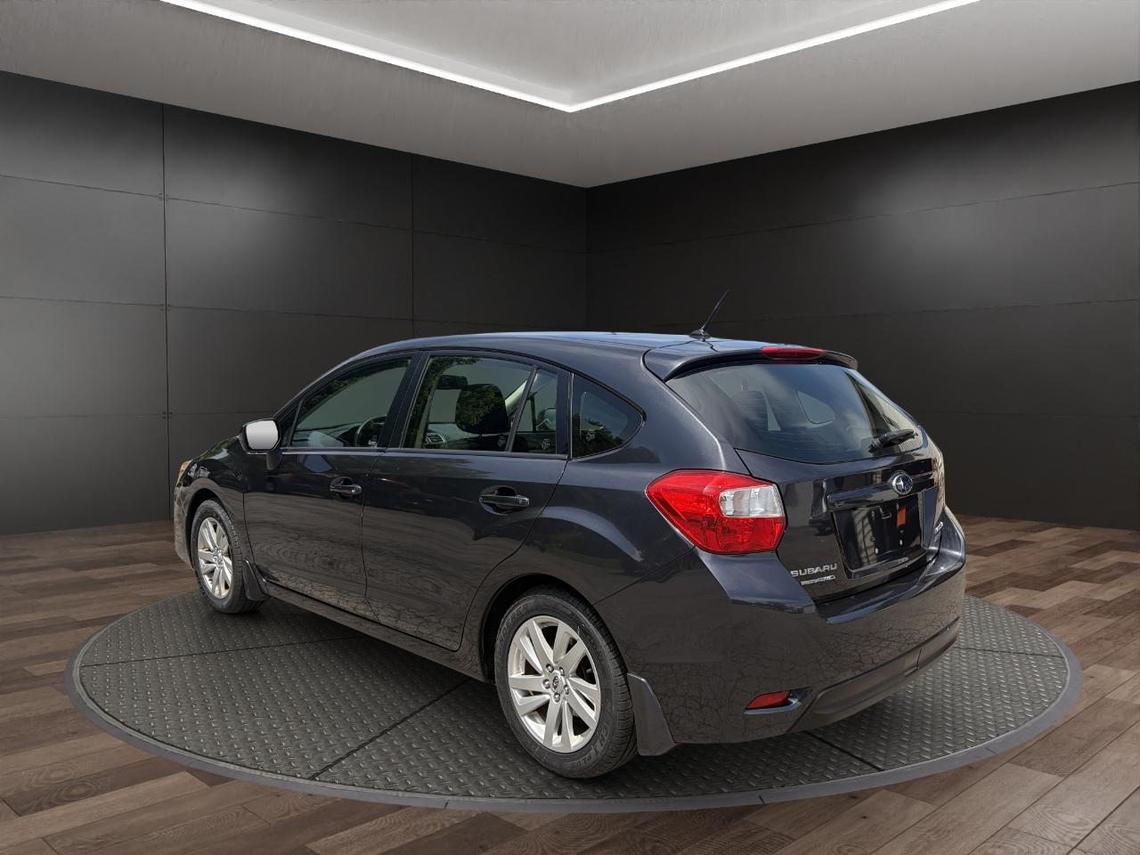 Subaru Impreza Wagon 5dr CVT 2.0i Premium 2015