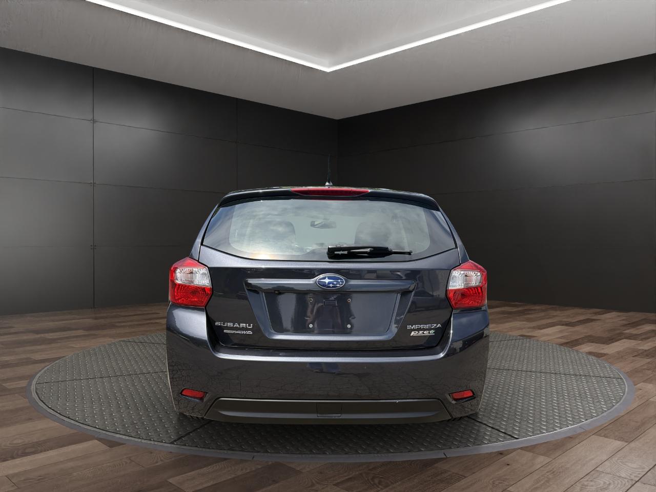 Subaru Impreza Wagon 5dr CVT 2.0i Premium 2015