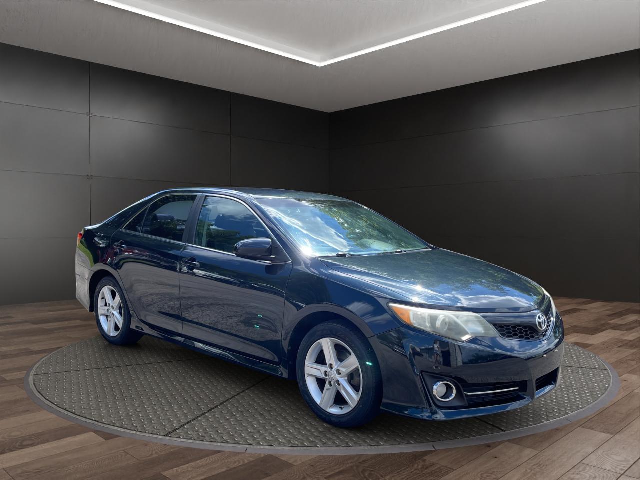 Toyota Camry 2014.5 4dr Sdn I4 Auto SE Sport (Natl) 2014