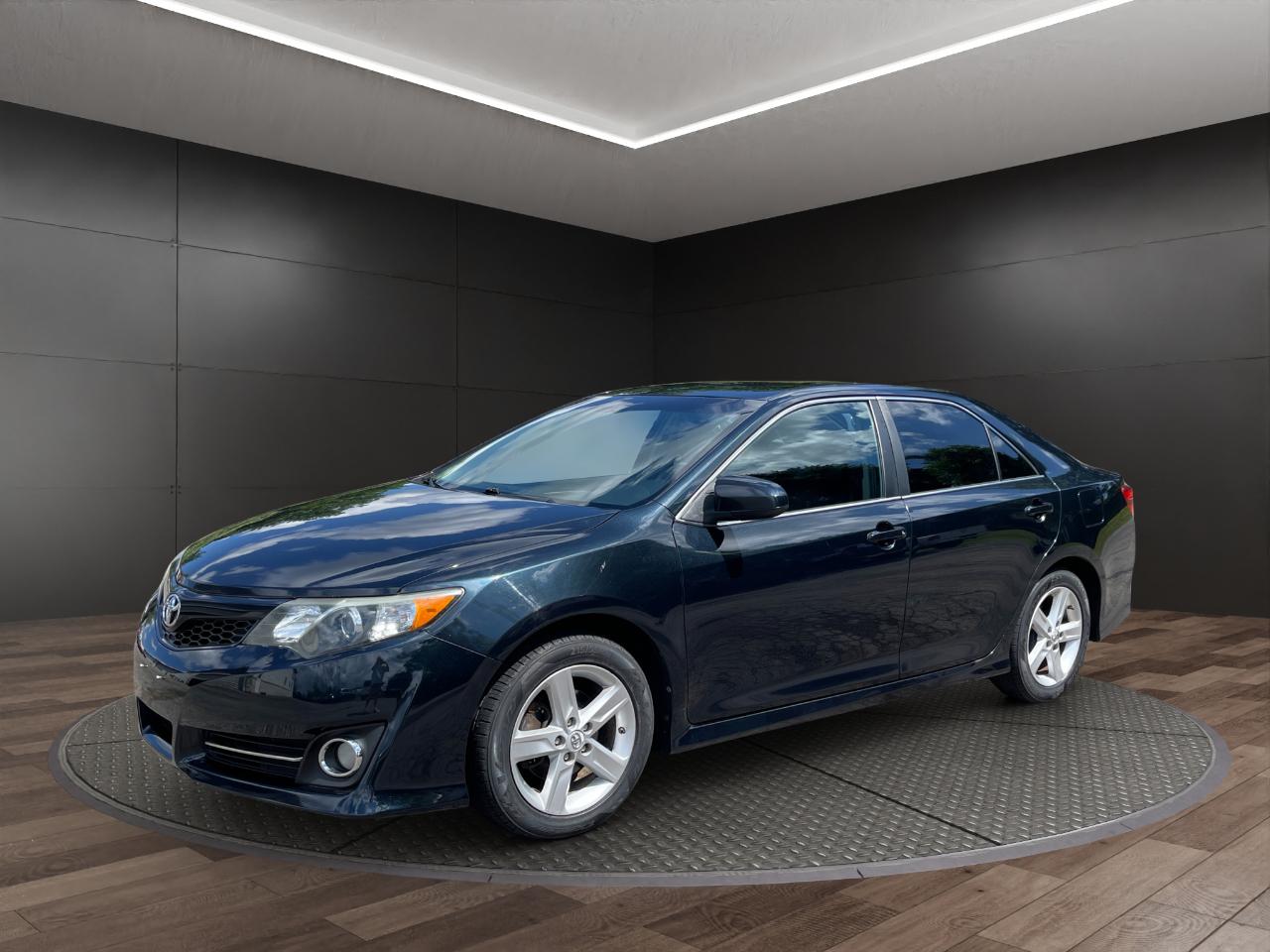 Toyota Camry 2014.5 4dr Sdn I4 Auto SE Sport (Natl) 2014
