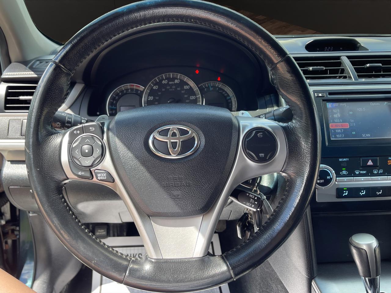 Toyota Camry 2014.5 4dr Sdn I4 Auto SE Sport (Natl) 2014
