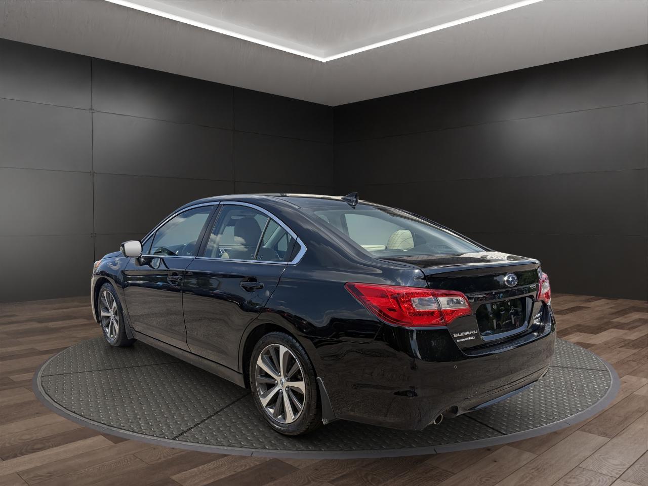 Subaru Legacy 2.5i Limited 2017