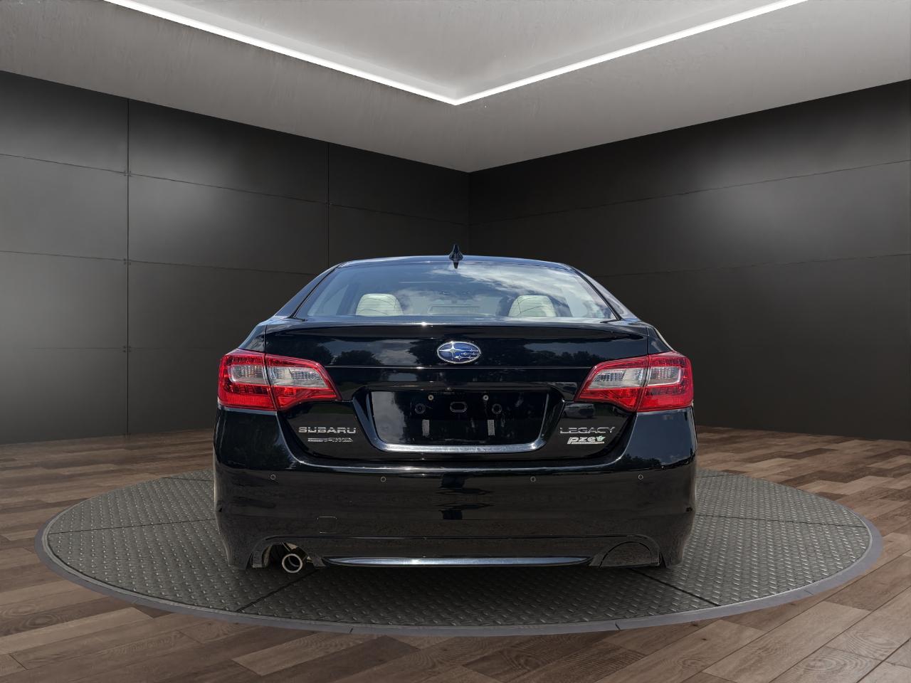 Subaru Legacy 2.5i Limited 2017