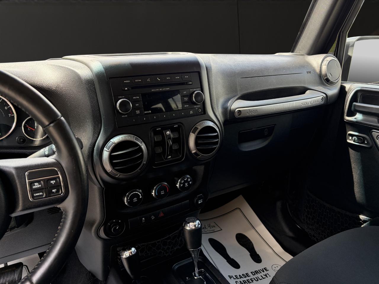 Jeep Wrangler Unlimited 4WD 4dr Sport 2015