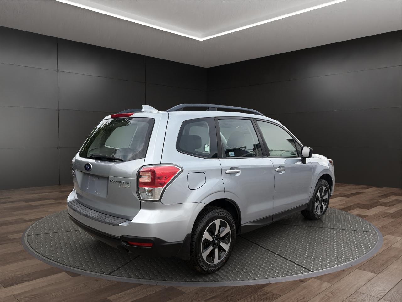 Subaru Forester 2.5i CVT 2017