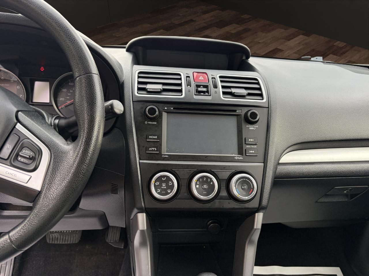 Subaru Forester 2.5i CVT 2017
