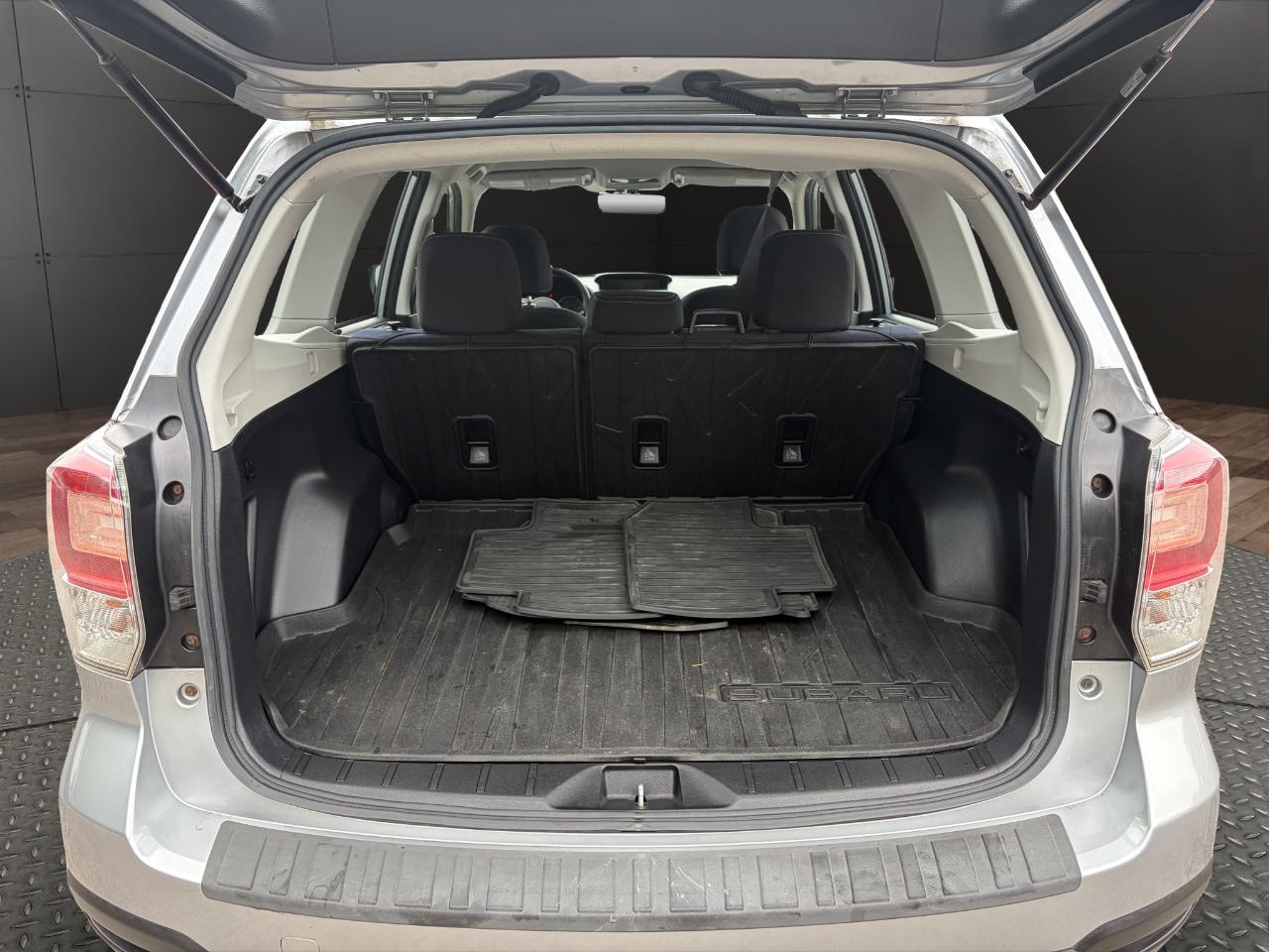 Subaru Forester 2.5i CVT 2017
