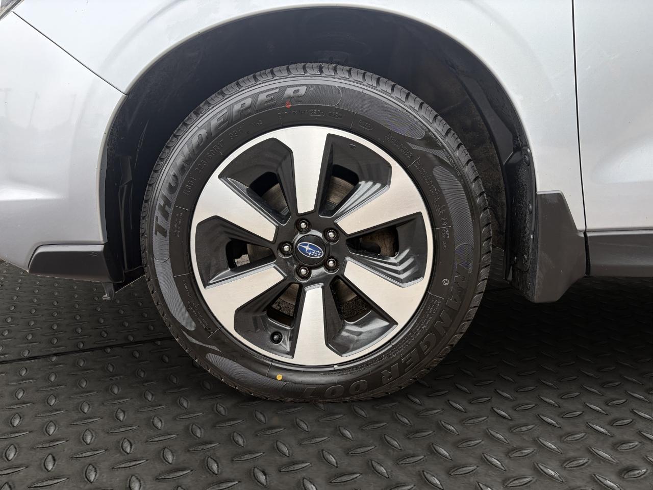 Subaru Forester 2.5i CVT 2017