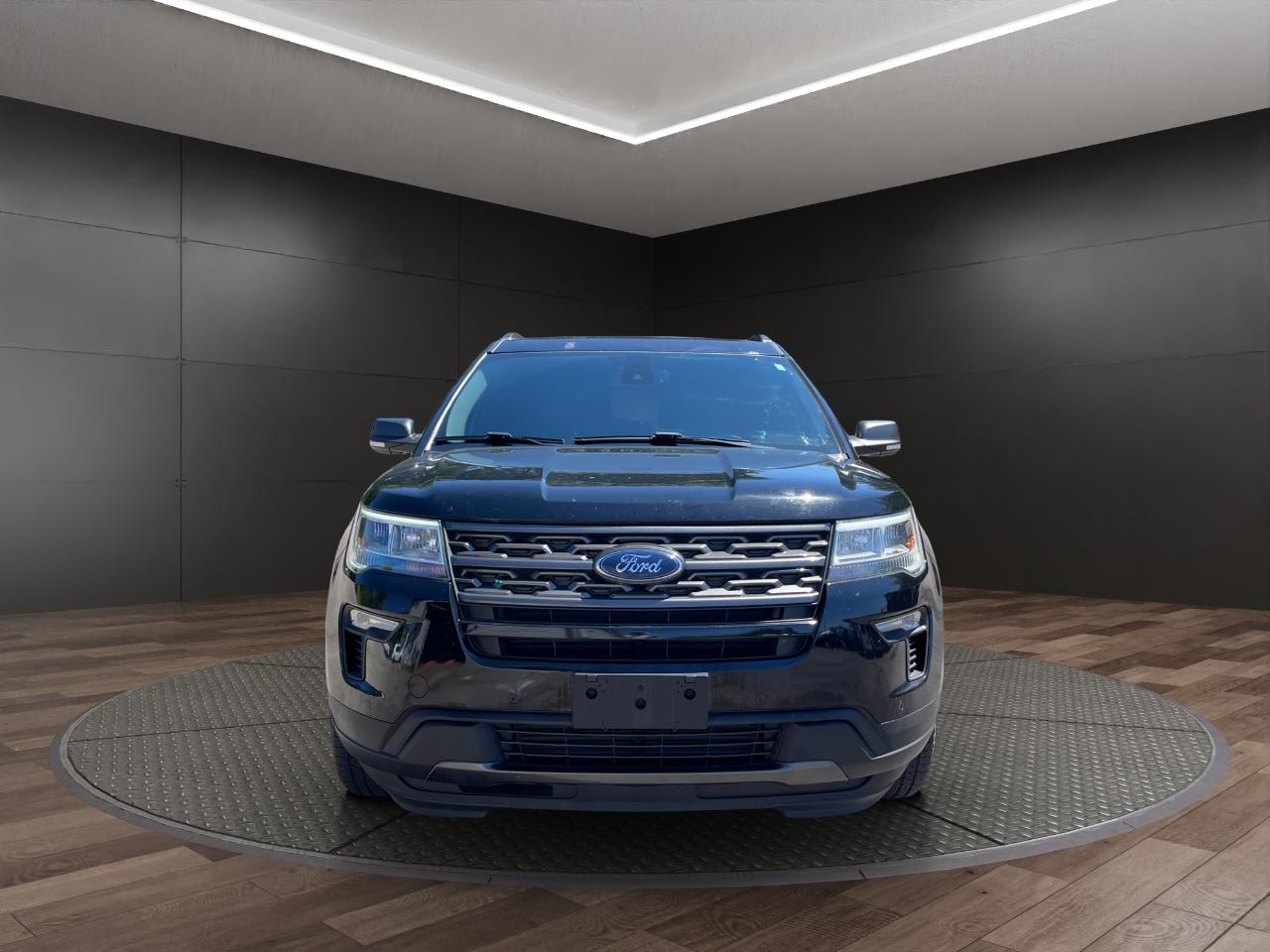 Ford Explorer XLT 4WD 2018