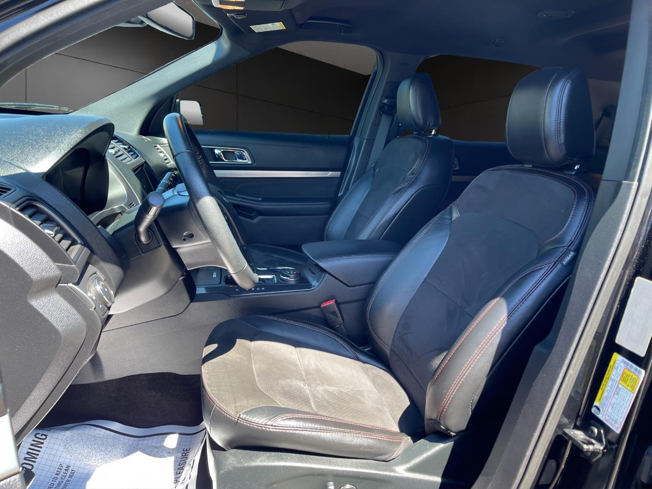 Ford Explorer XLT 4WD 2018
