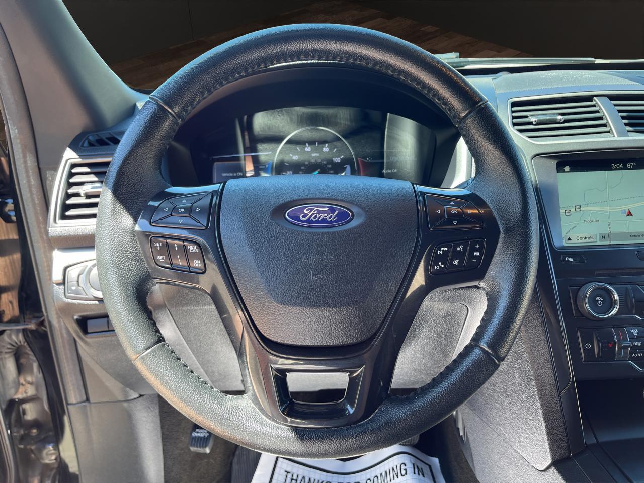 Ford Explorer XLT 4WD 2018