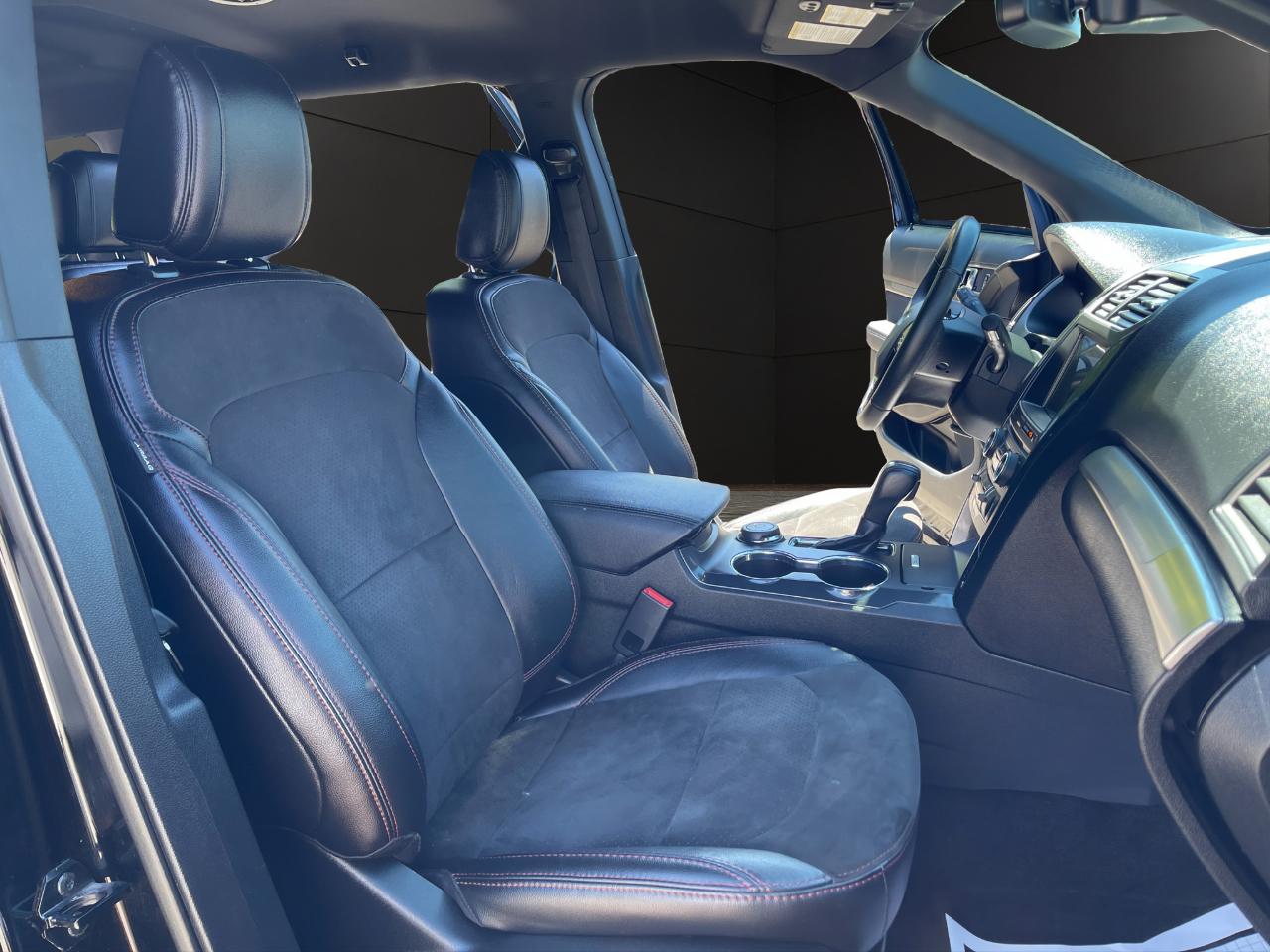 Ford Explorer XLT 4WD 2018