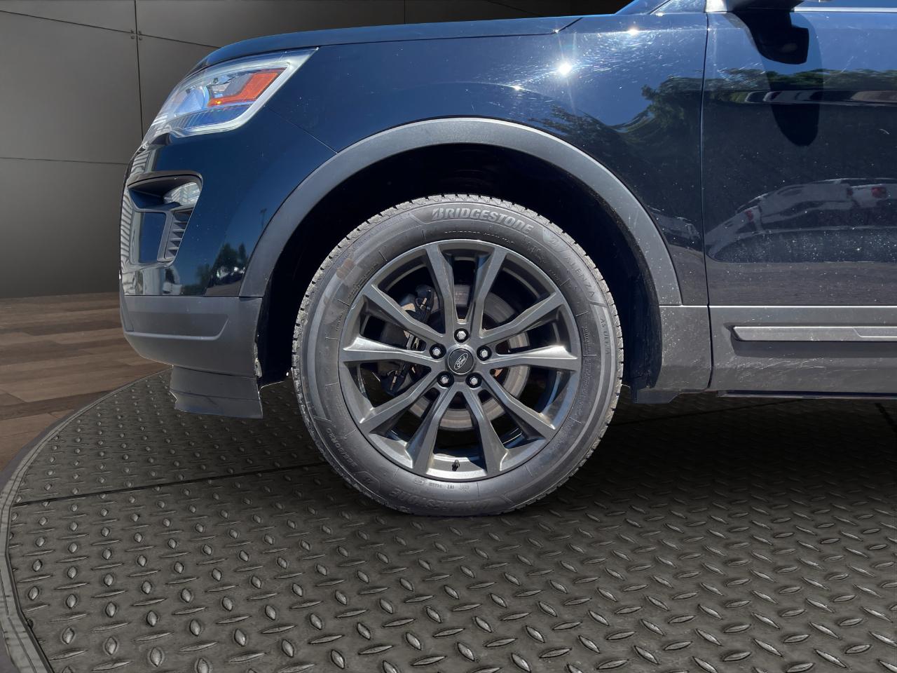 Ford Explorer XLT 4WD 2018