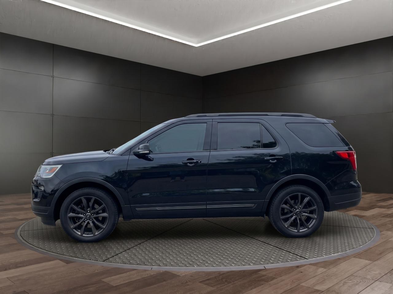 Ford Explorer XLT 4WD 2018