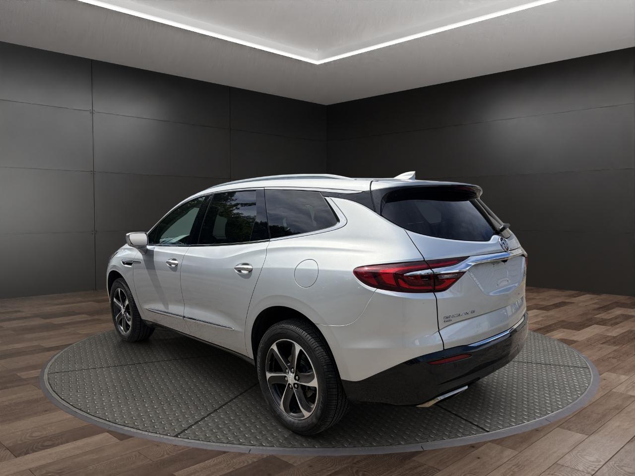 Buick Enclave AWD 4dr Essence 2020