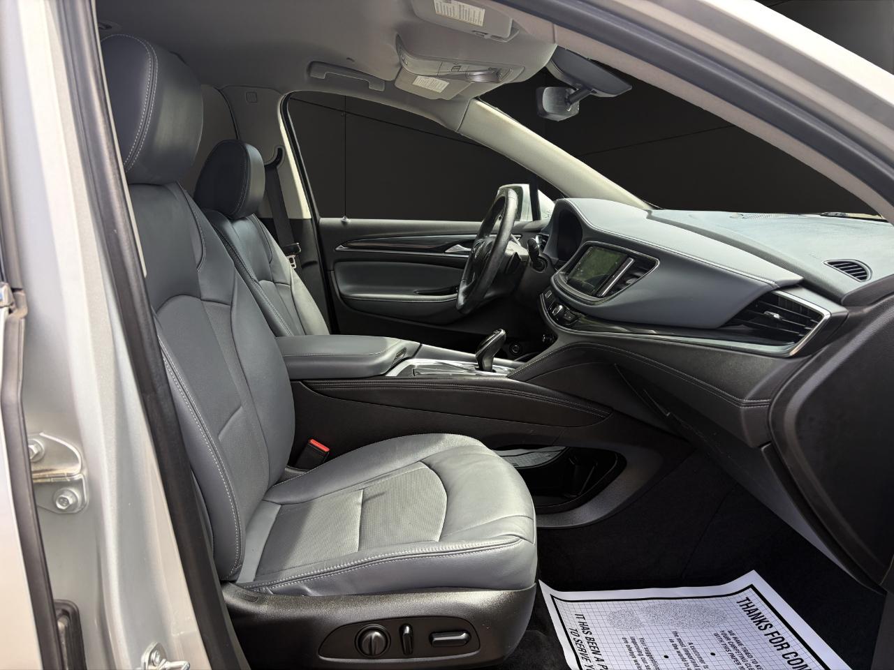 Buick Enclave AWD 4dr Essence 2020