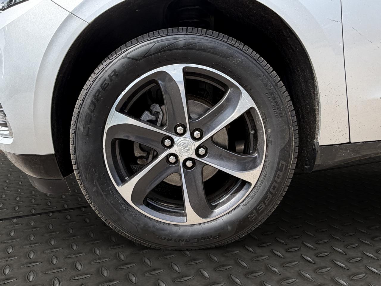 Buick Enclave AWD 4dr Essence 2020