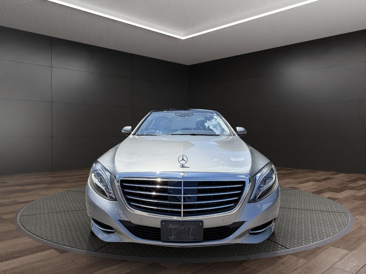 Mercedes-Benz S-Class 4dr Sdn S 550 4MATIC 2015