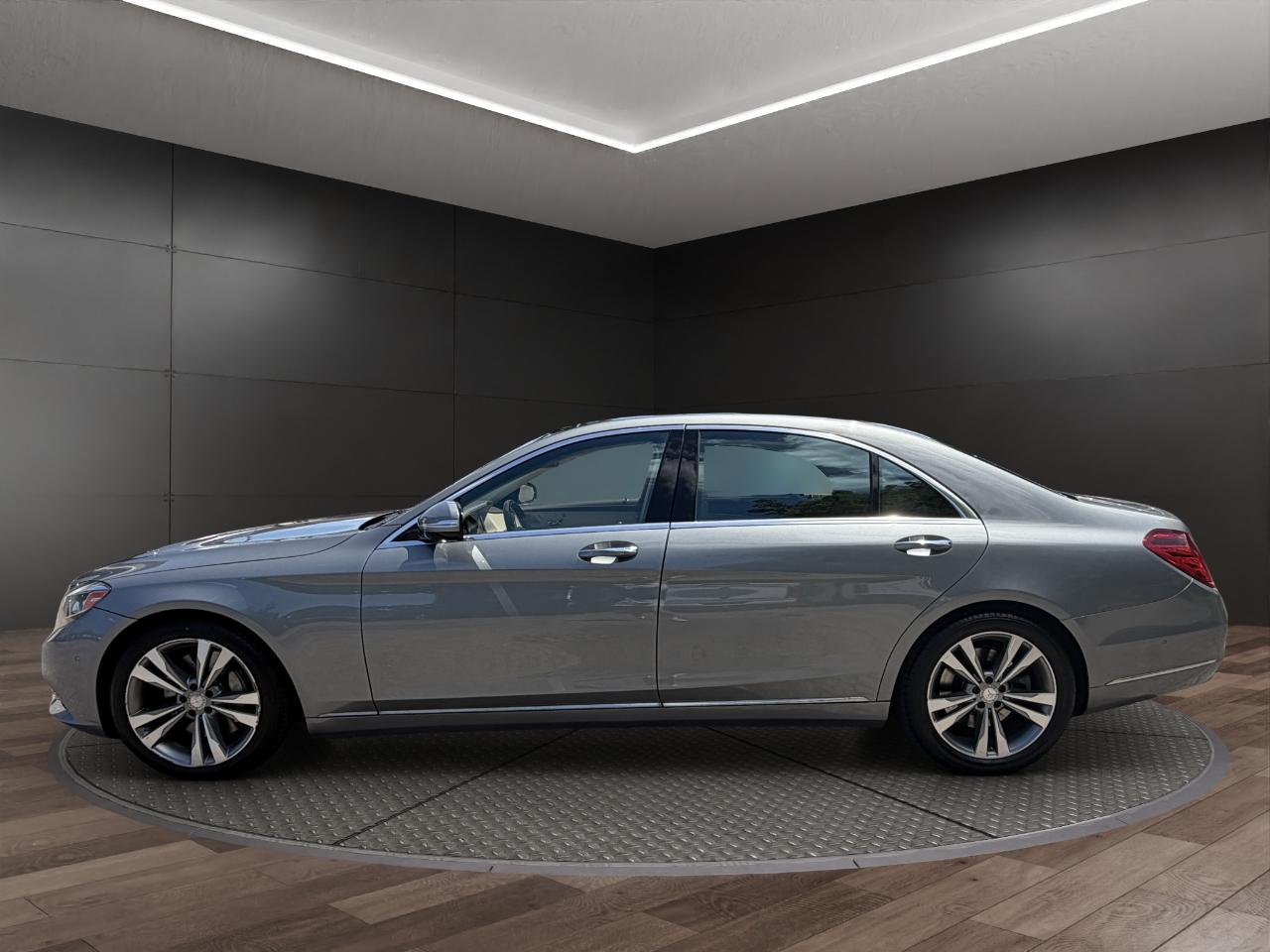 Mercedes-Benz S-Class 4dr Sdn S 550 4MATIC 2015