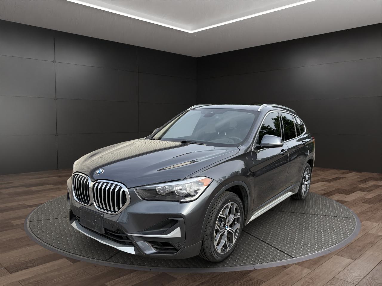 BMW X1 xDrive28i Sports Activity Vehicle 2021