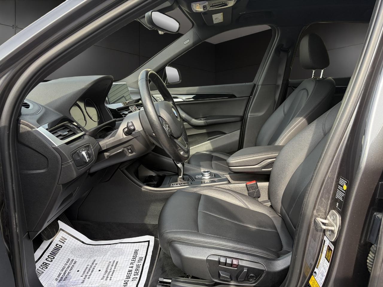 BMW X1 xDrive28i Sports Activity Vehicle 2021