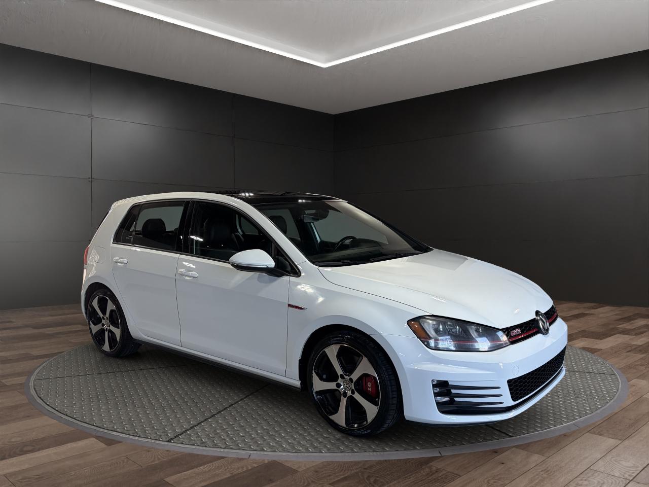 Volkswagen Golf GTI 2.0T 4-Door Autobahn DSG 2017