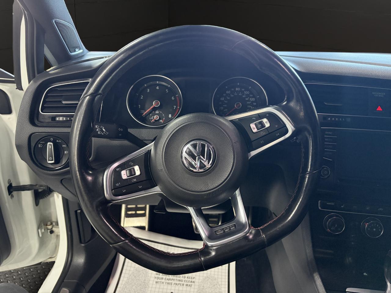 Volkswagen Golf GTI 2.0T 4-Door Autobahn DSG 2017